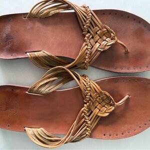 Frye Boots Vintage Tan Leather Sandals Thing Flip Flops